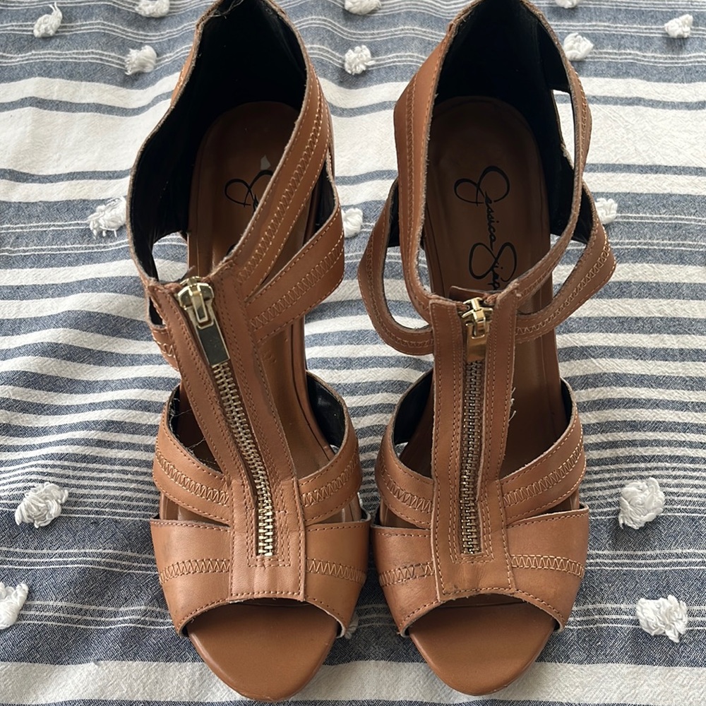 Zip up heels
